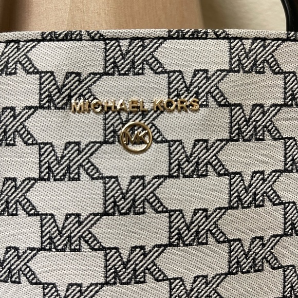 Michael kors - Picture 2 of 5